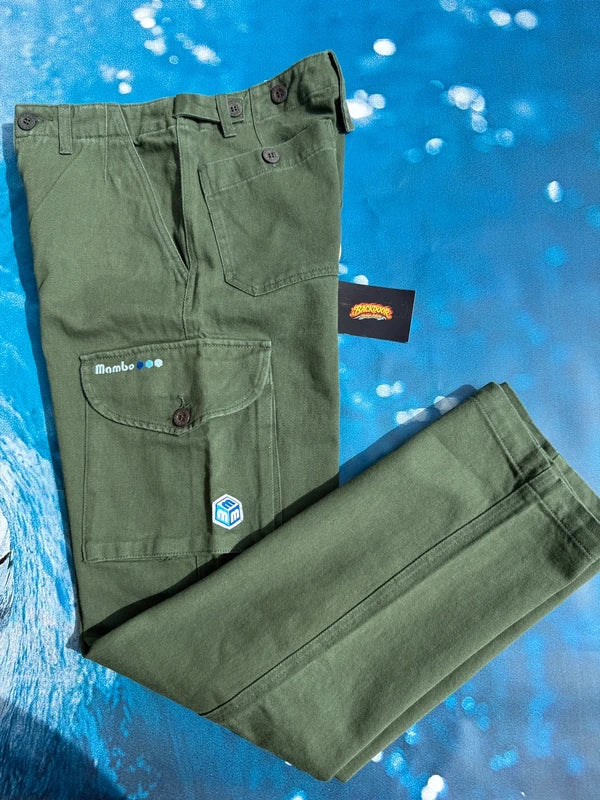 Ultra rare Y2K Deadstock Mambo Cargo Pants Green front