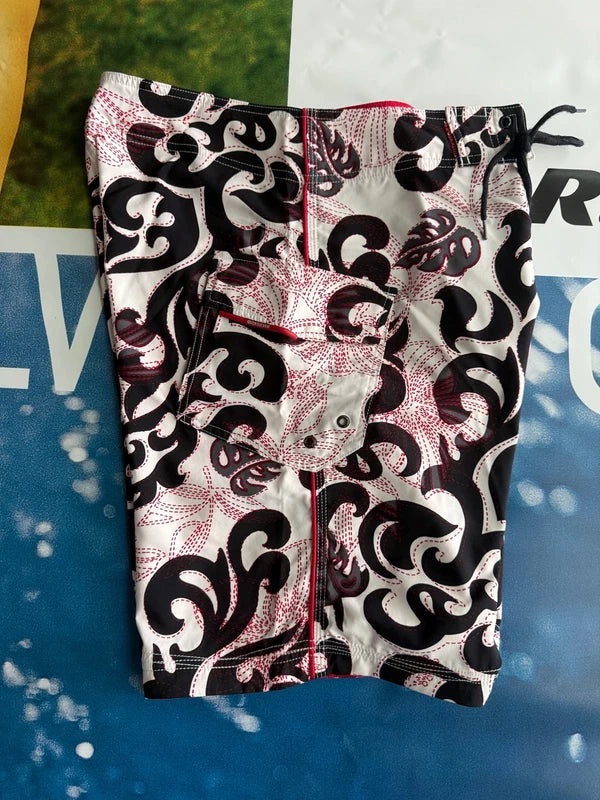 Rare Y2K Quiksikver Fire Tribal Boardshorts