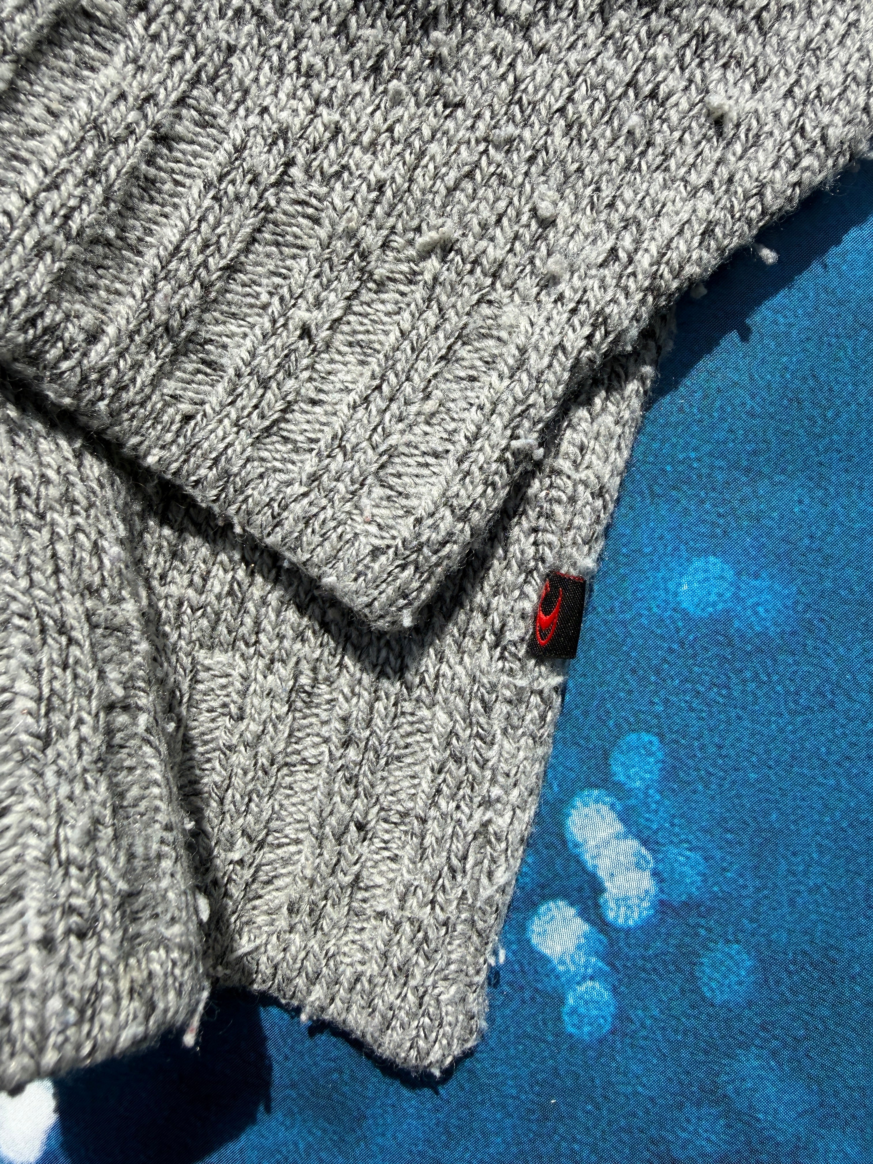 2000s Vintage Oneill Knit Sweater