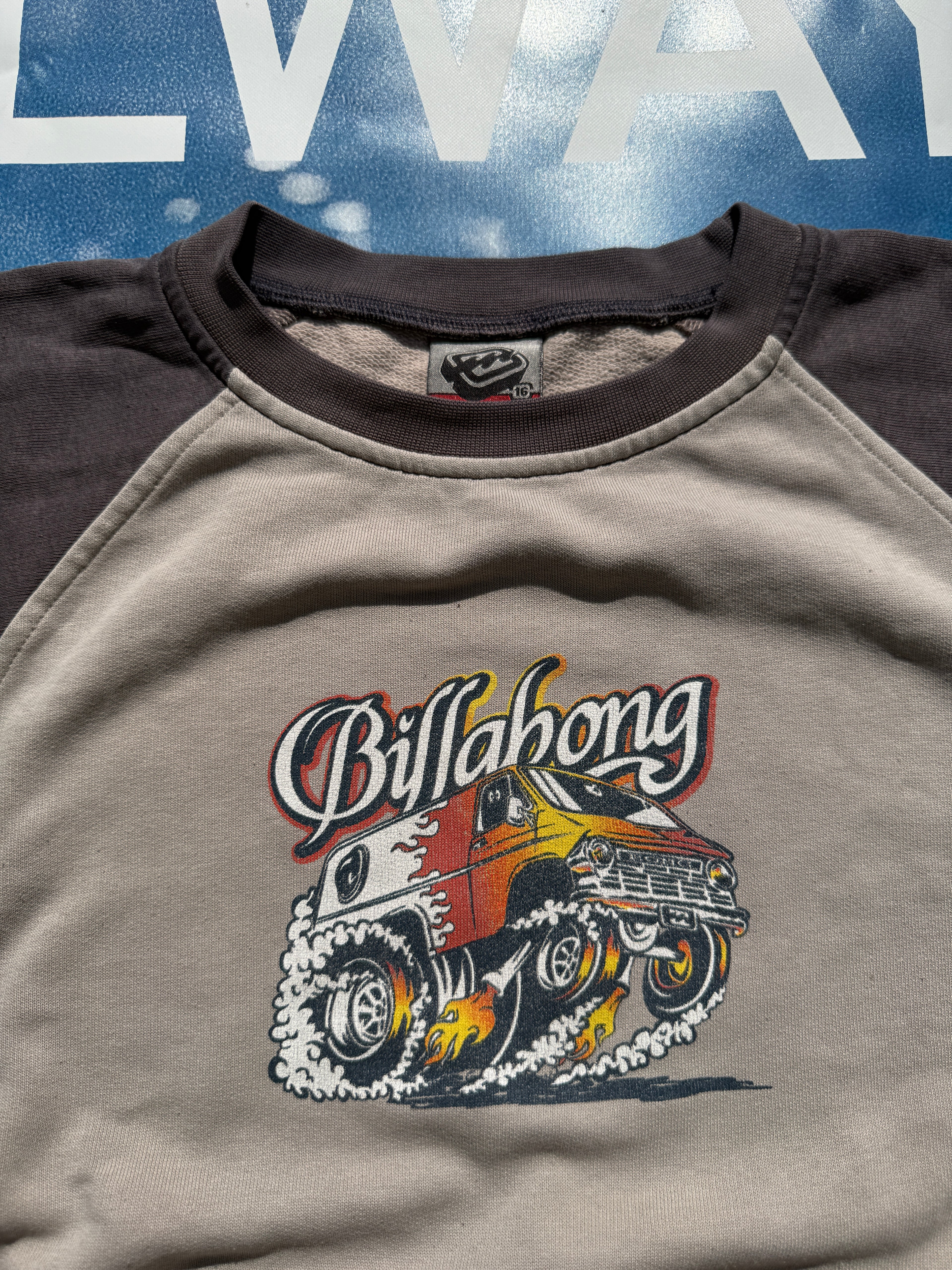 Rare Y2K Billabong Crewneck