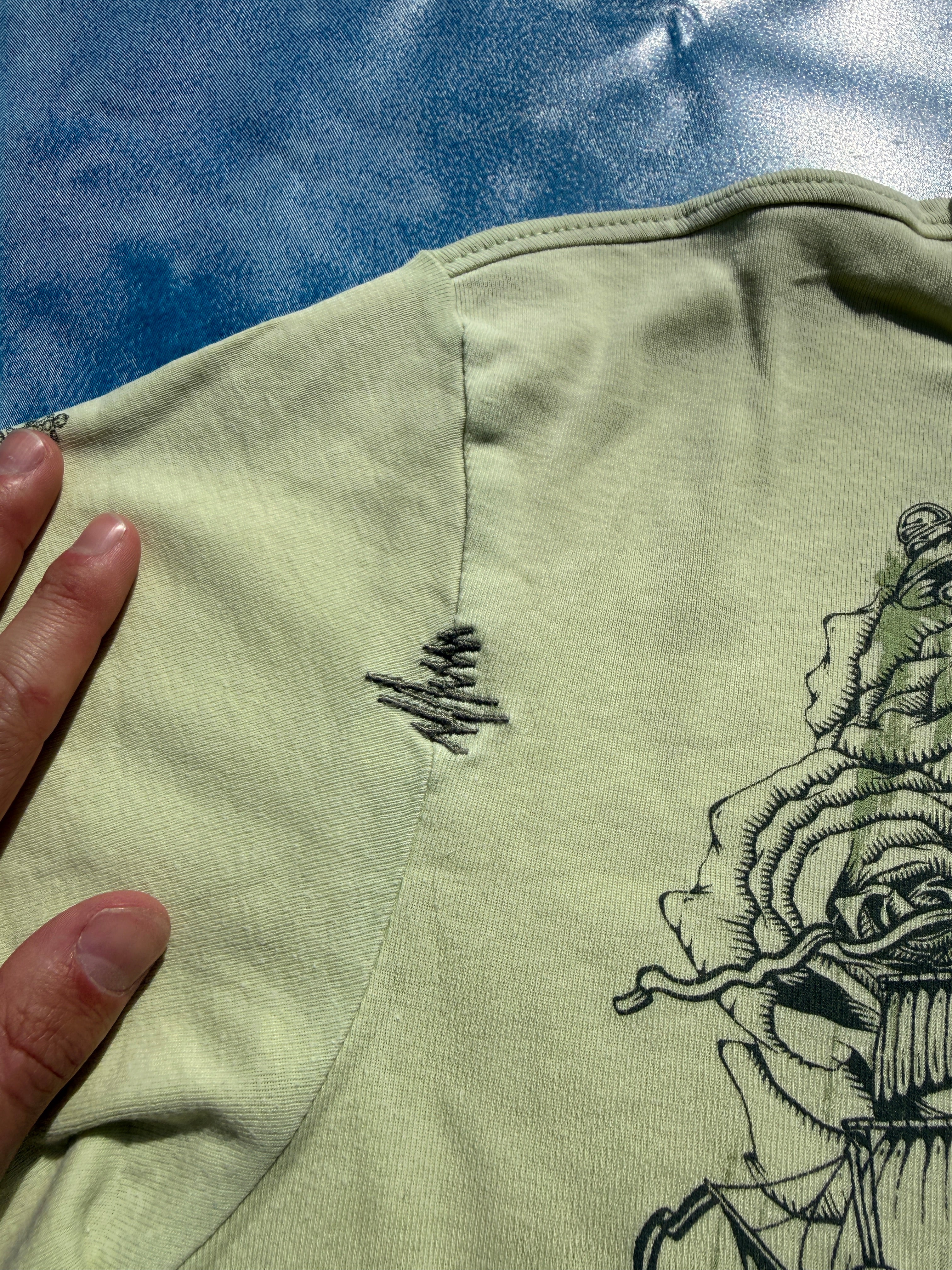Y2K Oneill Skull Opium Tee