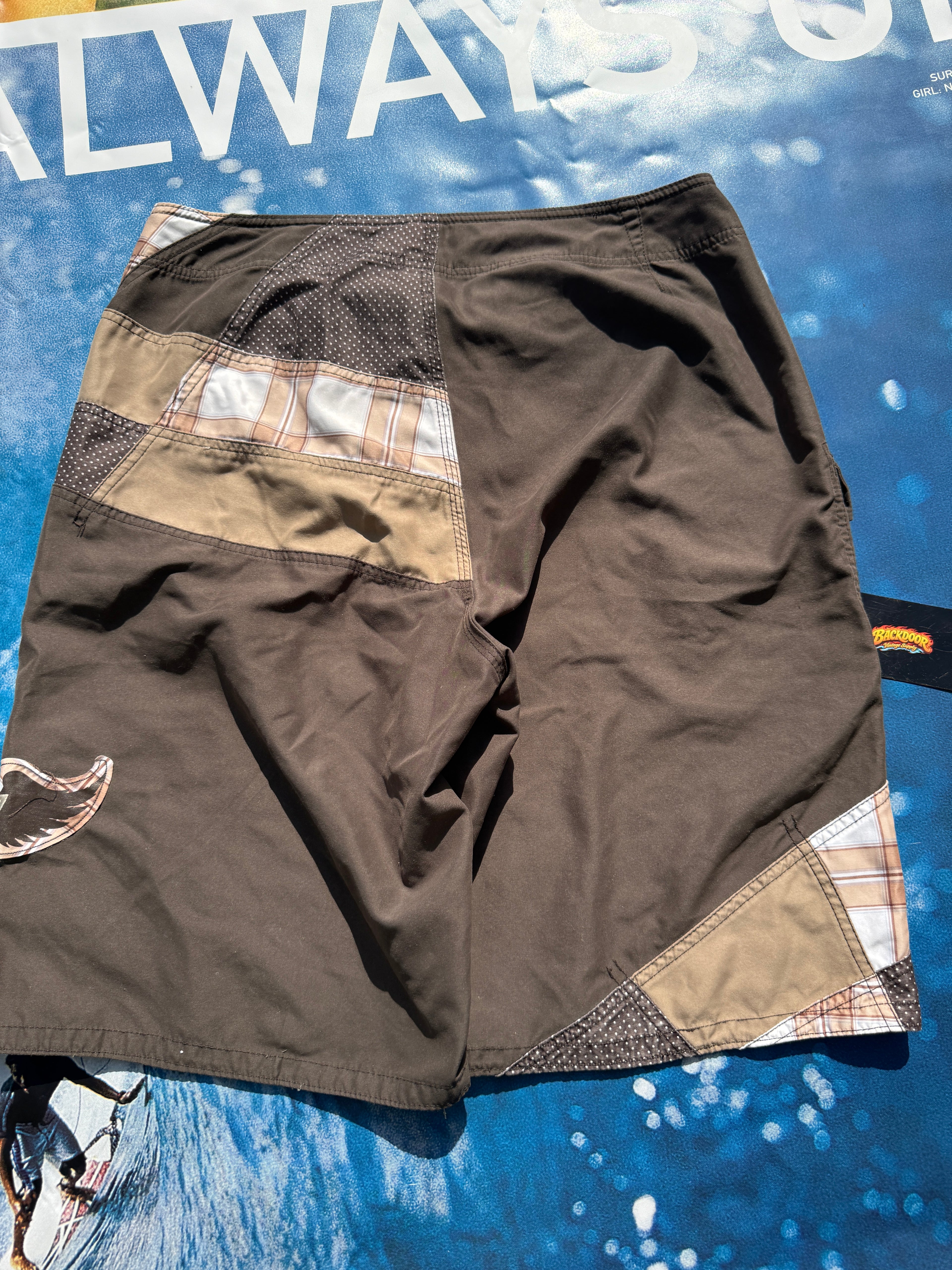 Y2K Lost Surfboard Boardshorts