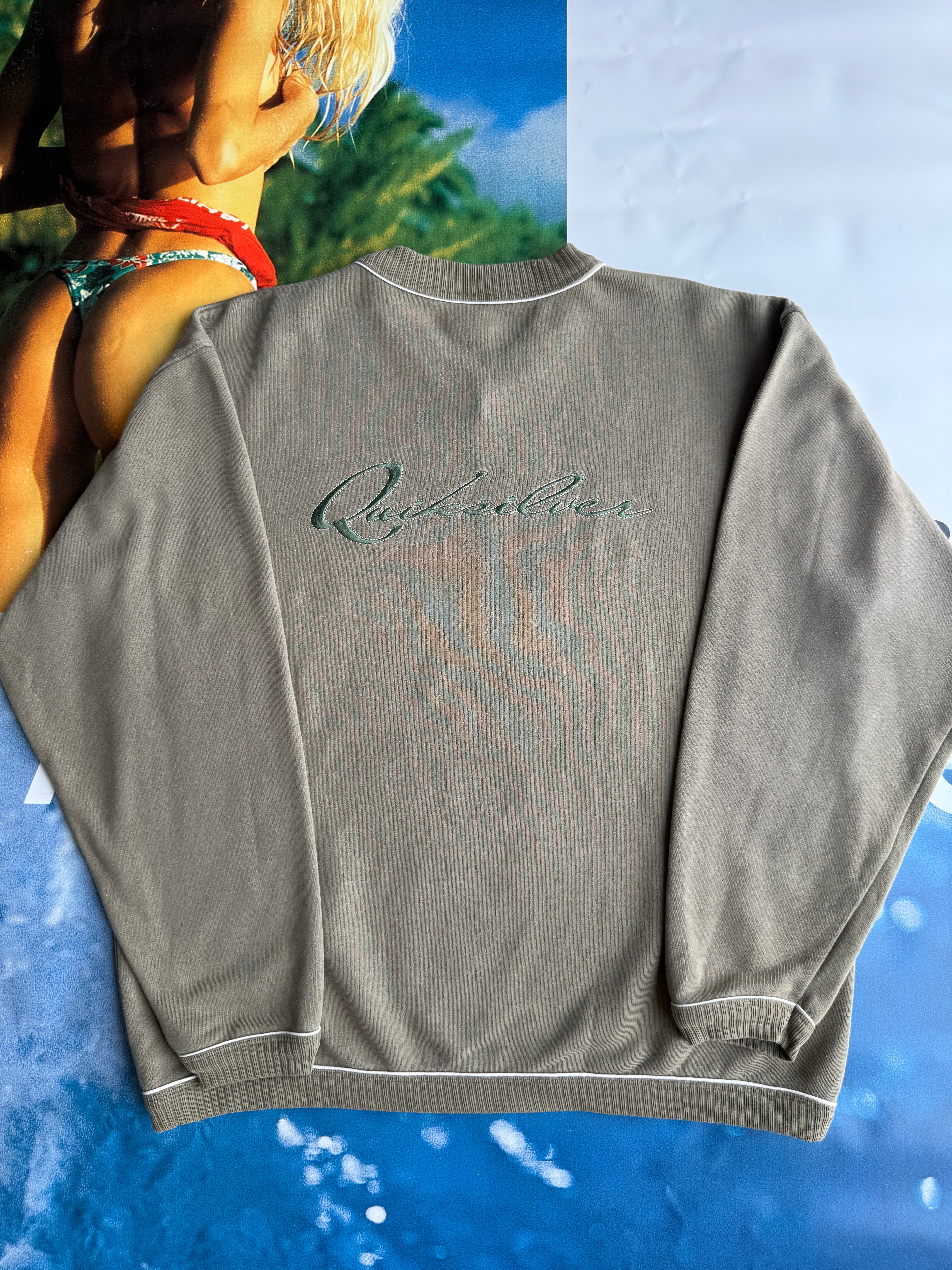 Quiksilver 00s Olive Green V-Neck Sweatshirt
