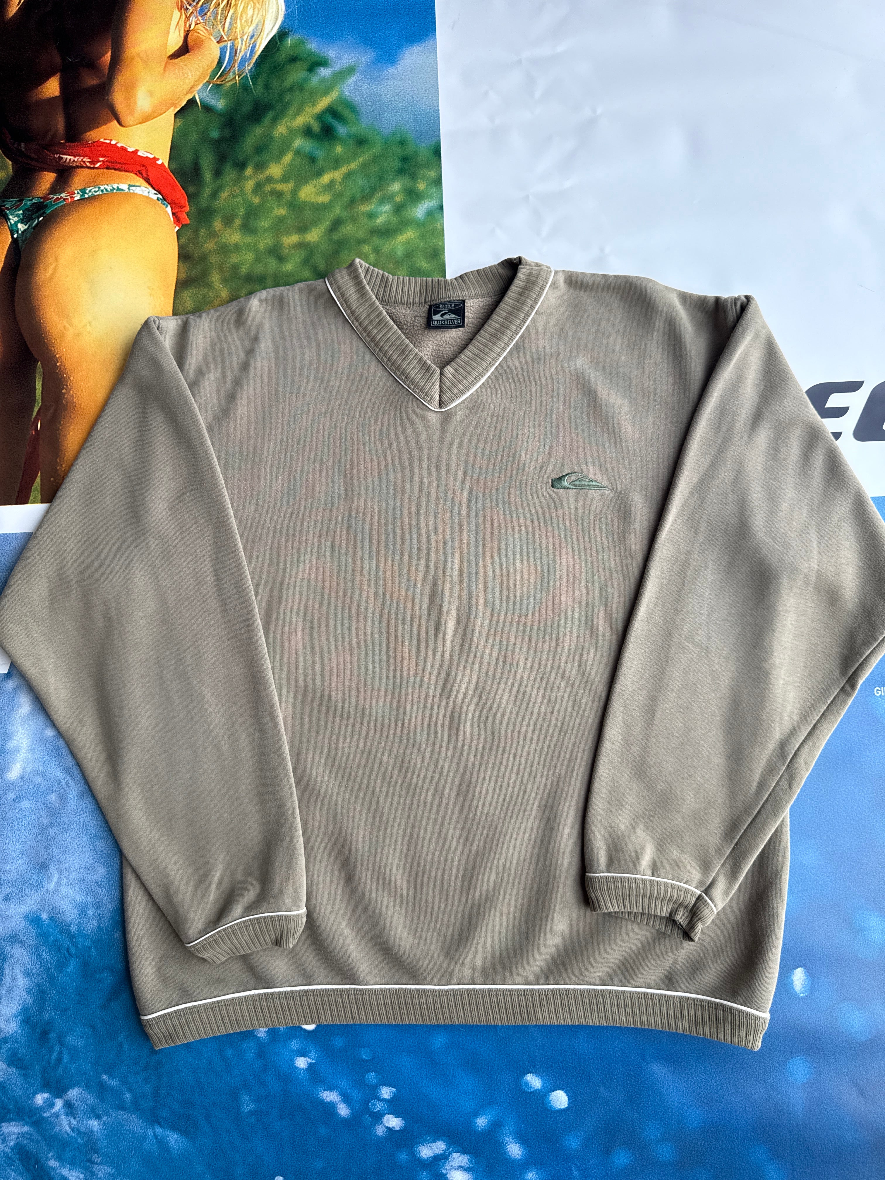 Quiksilver 00s Olive Green V-Neck Sweatshirt