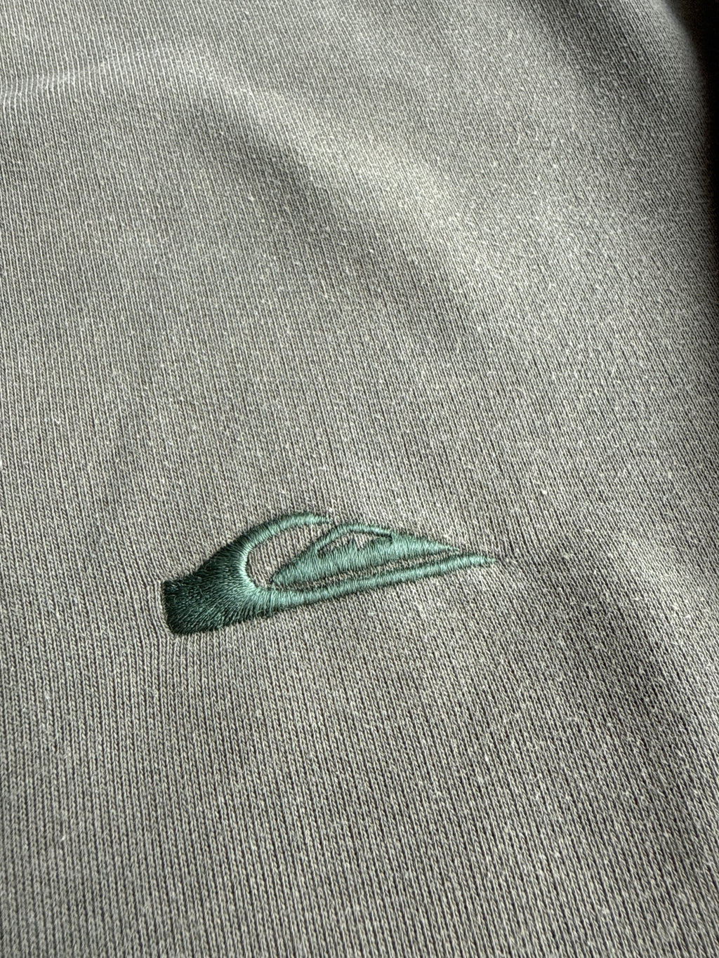 Quiksilver 00s Olive Green V-Neck Sweatshirt