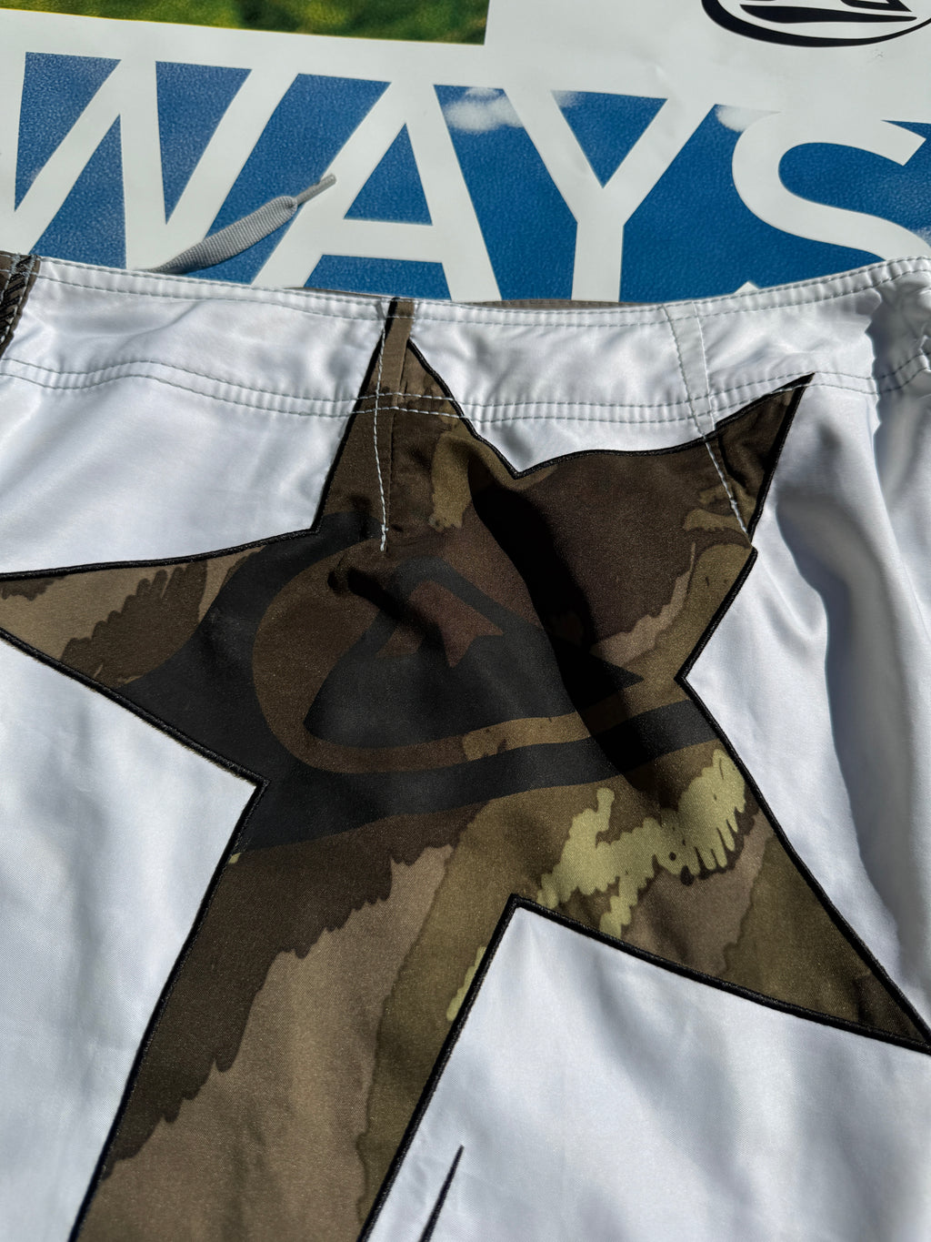 Grail Y2K Quiksilver Camo Kelly Slater Signature Boardshorts