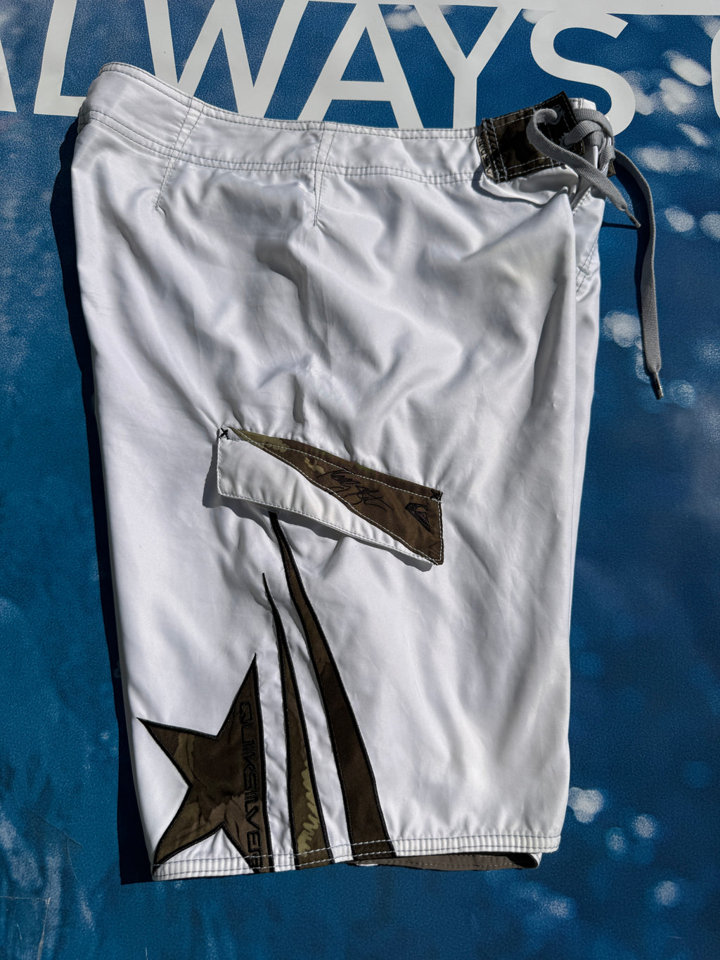 Grail Y2K Quiksilver Camo Kelly Slater Signature Boardshorts