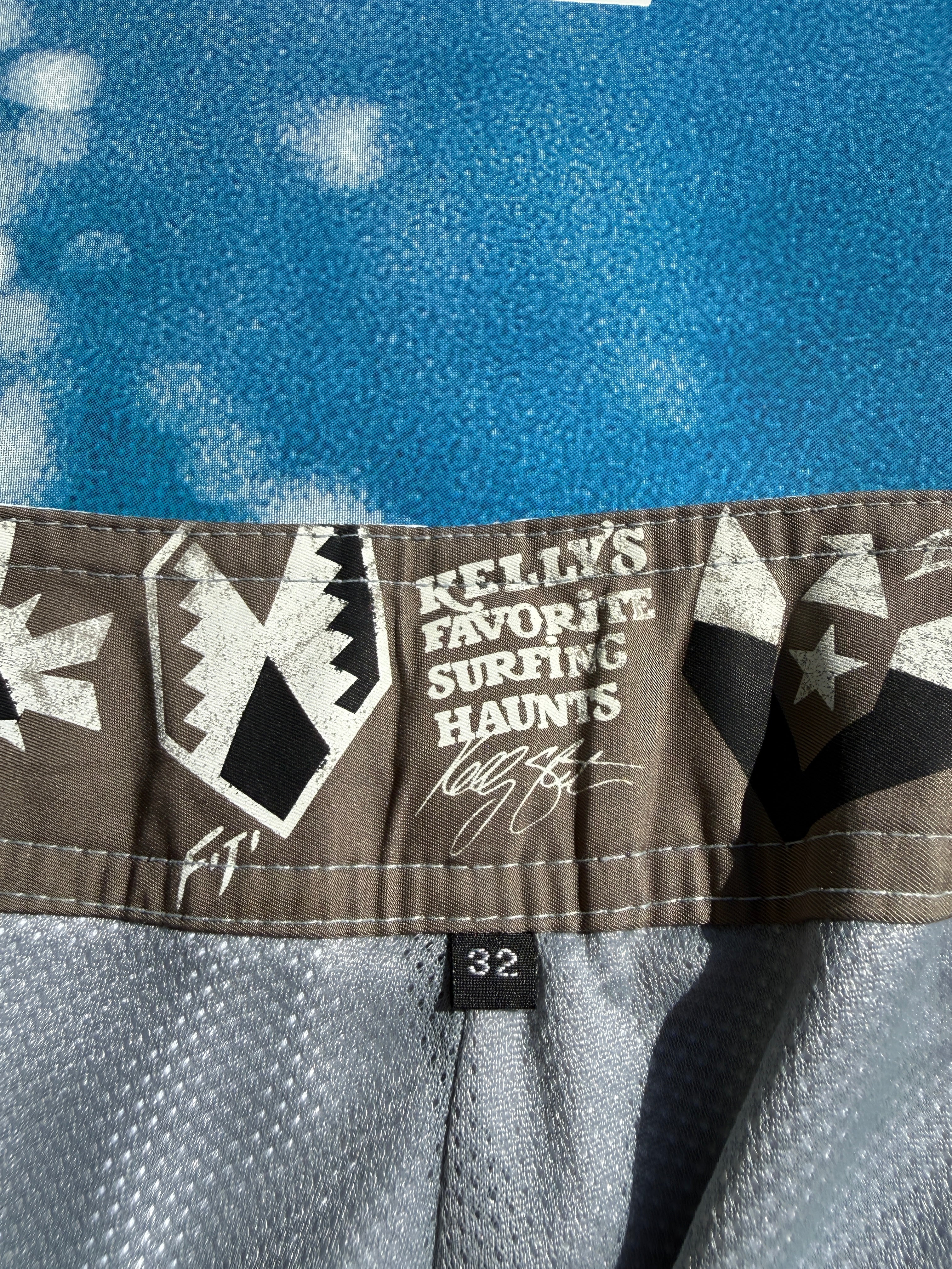 Grail Y2K Quiksilver Camo Kelly Slater Signature Boardshorts