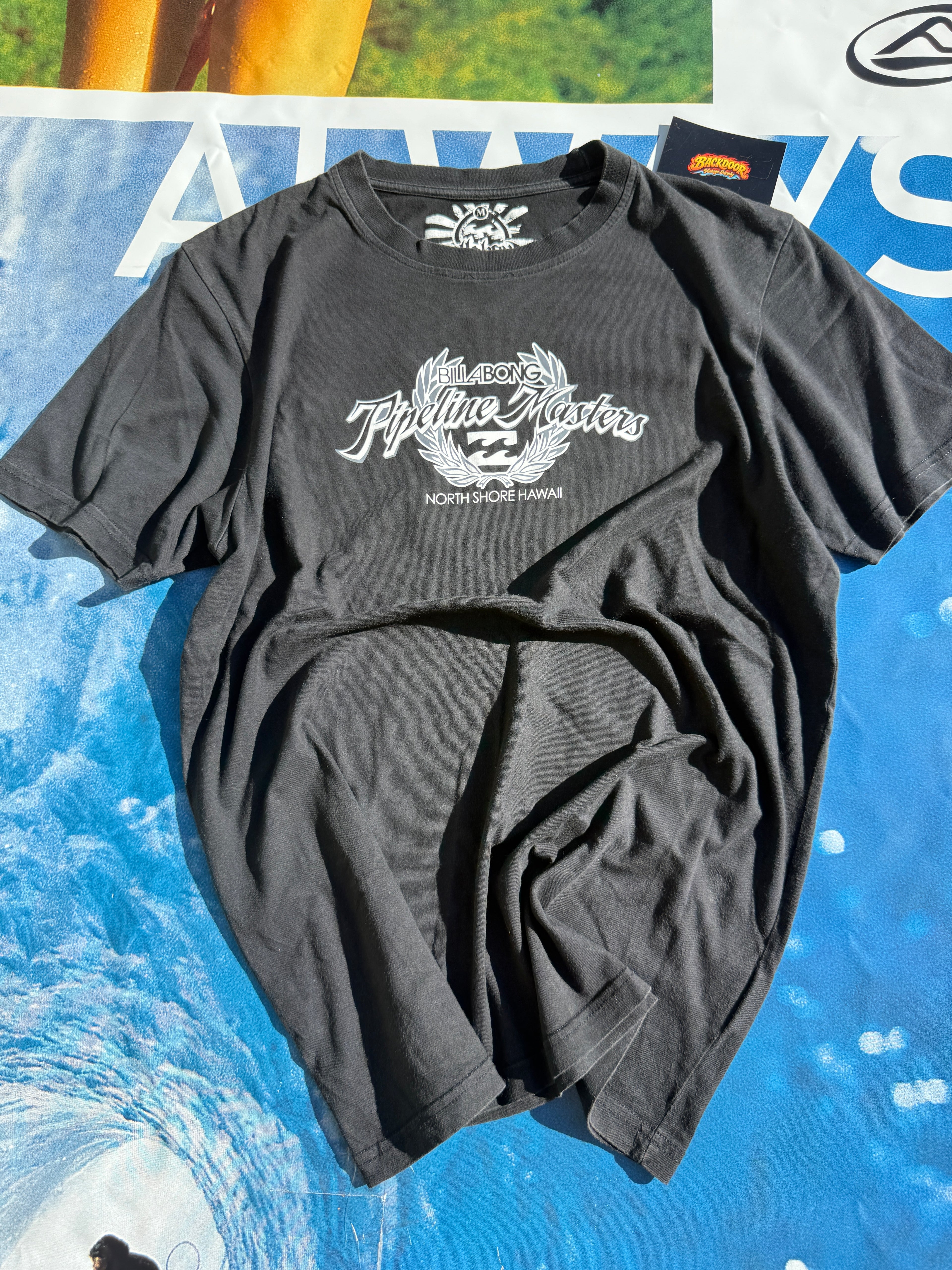 *Grail* Y2K Billabong Pipeline Masters T-shirt
