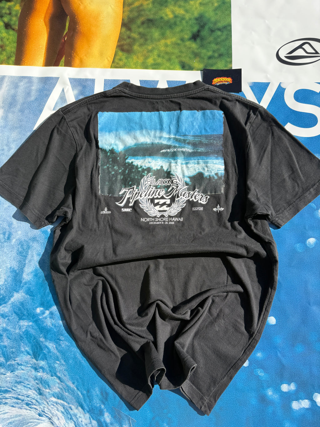 *Grail* Y2K Billabong Pipeline Masters T-shirt