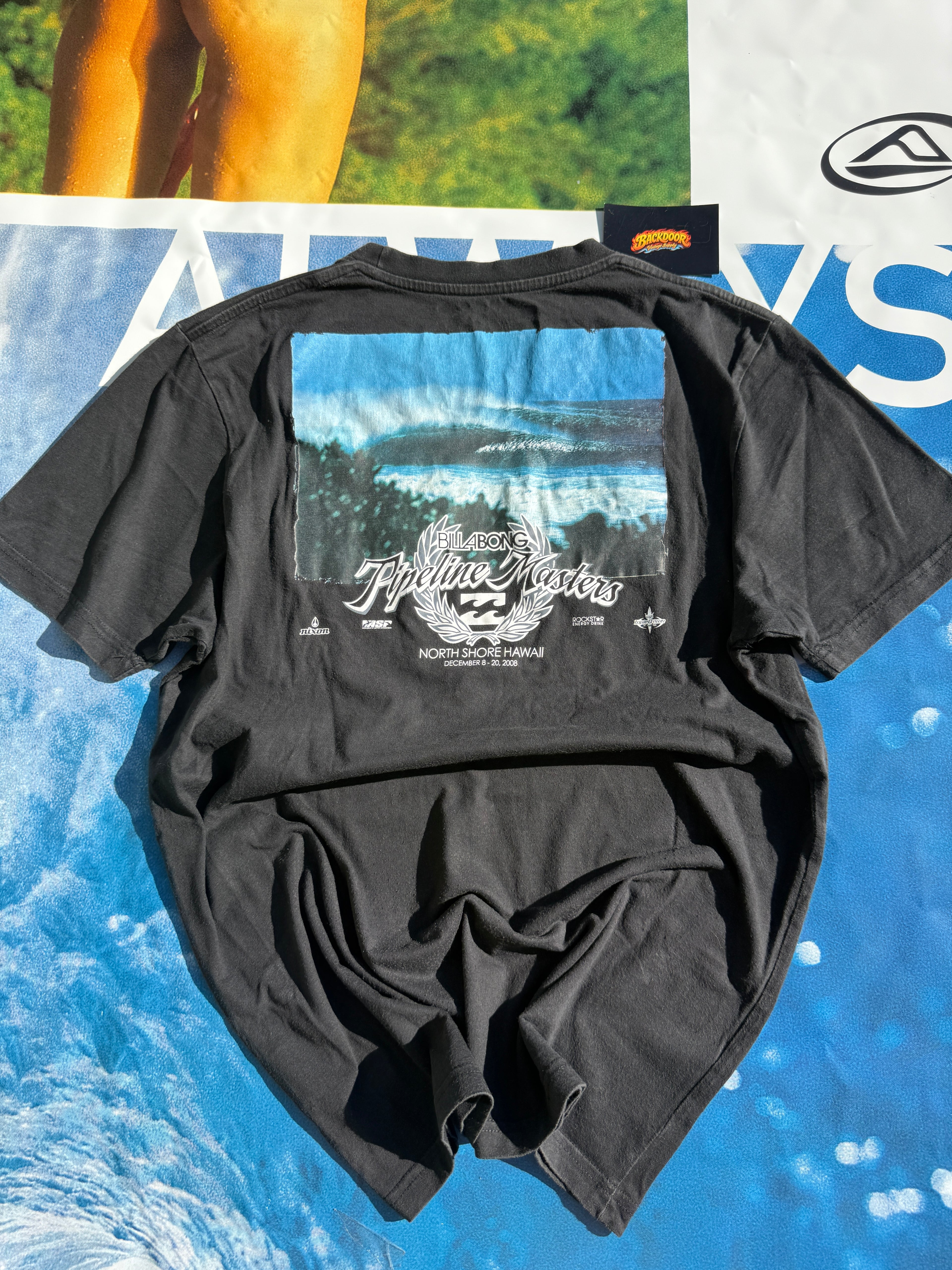 *Grail* Y2K Billabong Pipeline Masters T-shirt