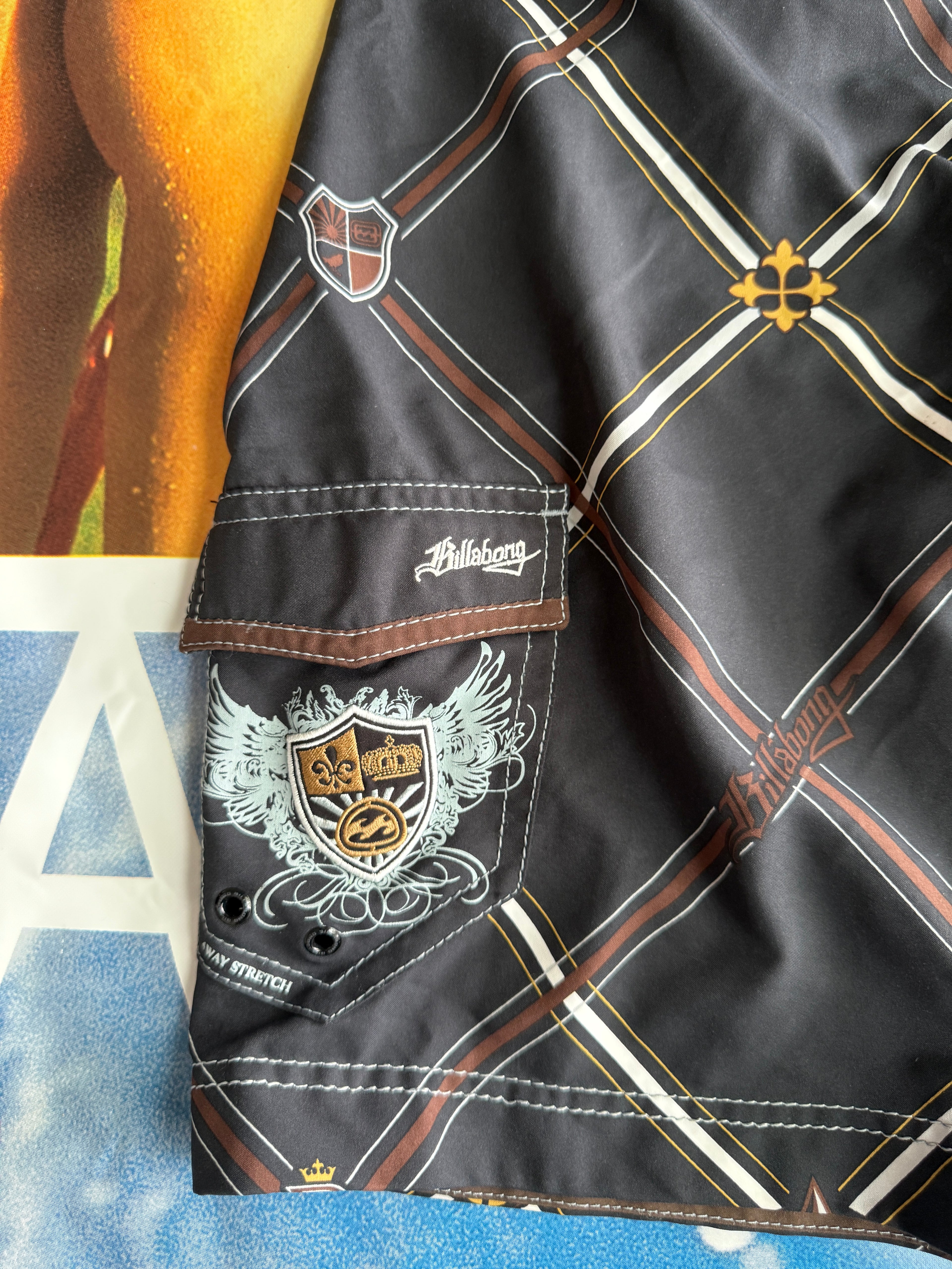 Rare Y2k Billabong Boardshorts size 38