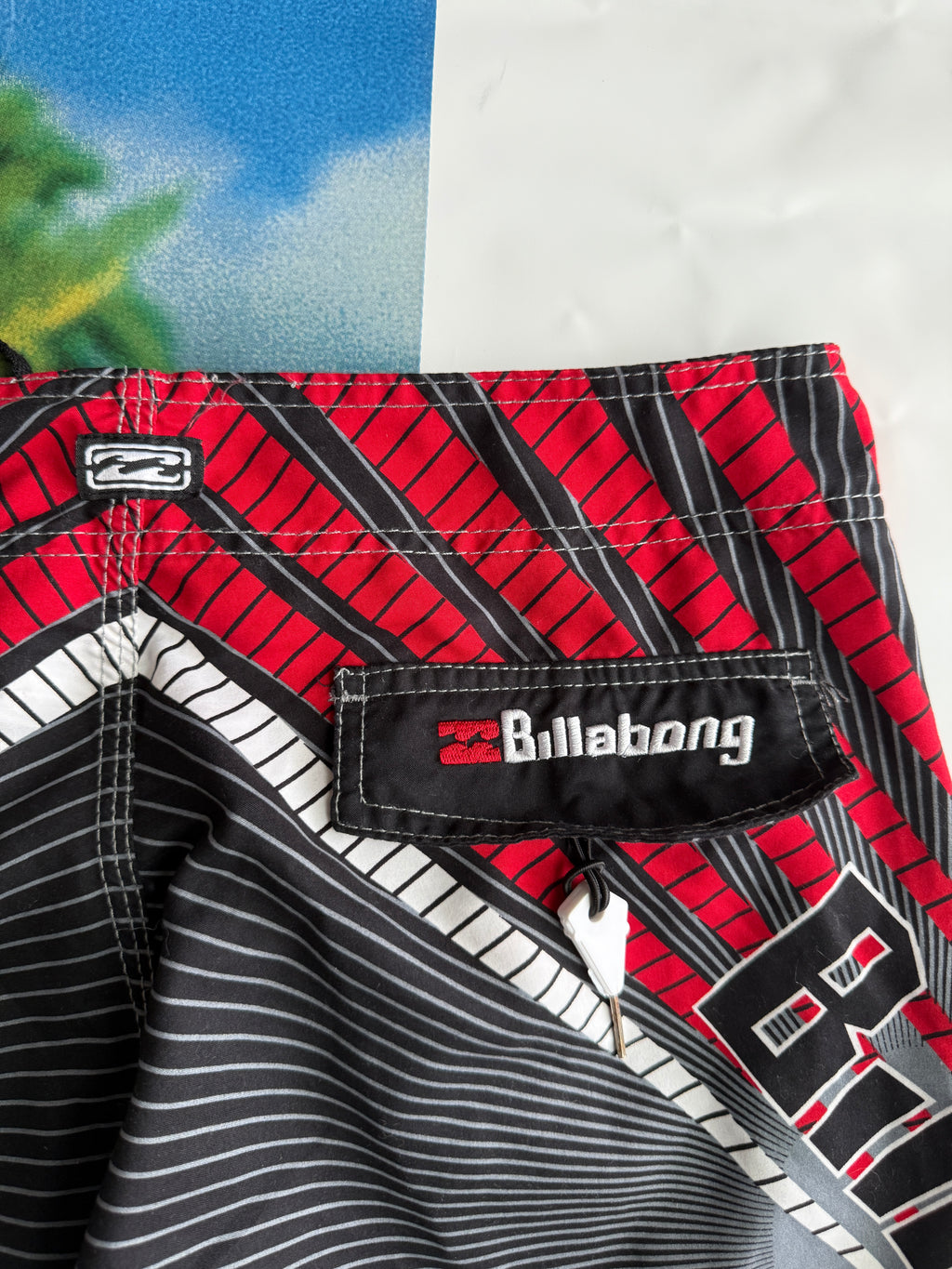 Rare Y2K Billabong Boardshorts size 34