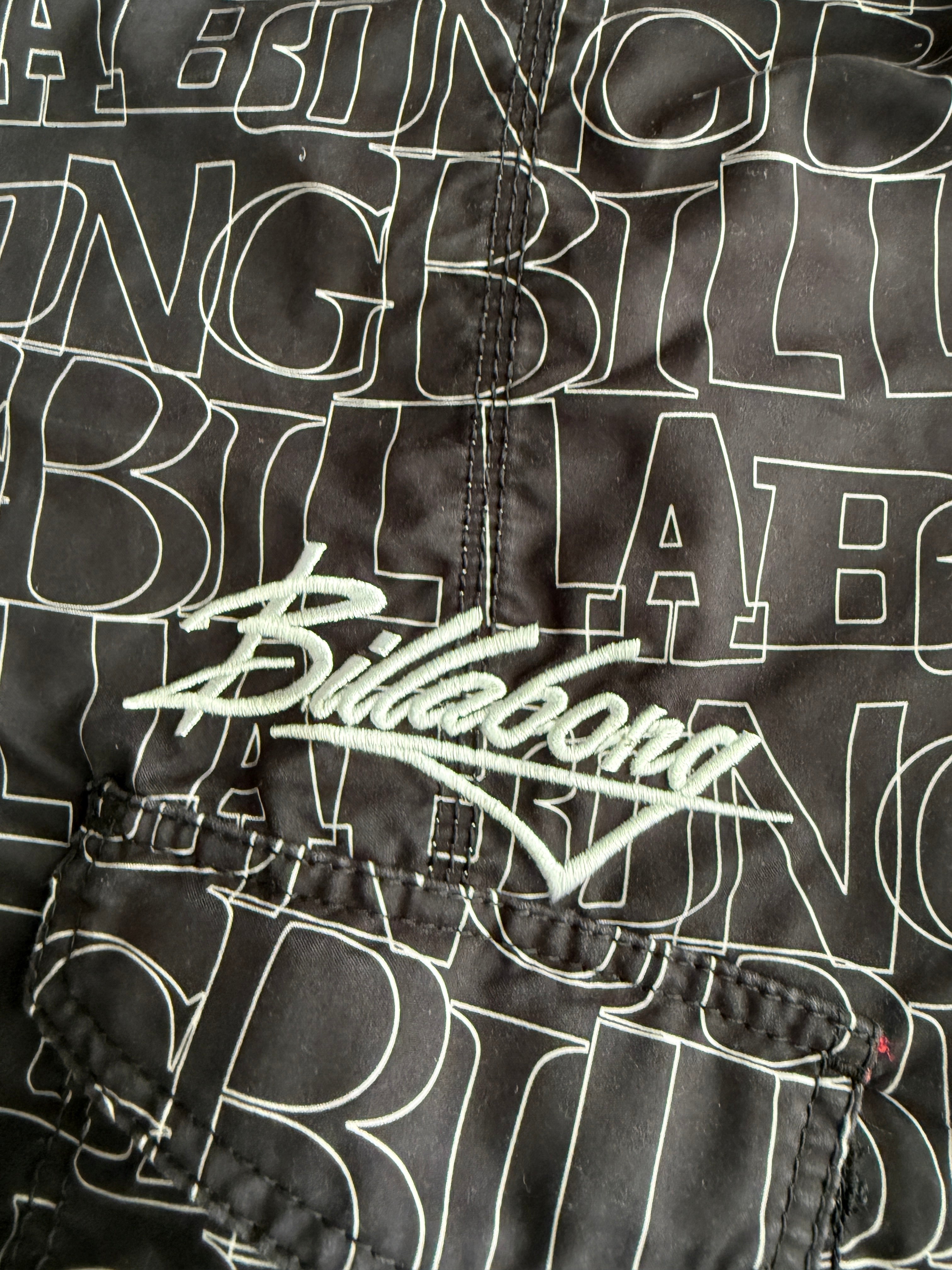Y2K Billabong Black Boardshorts size 34