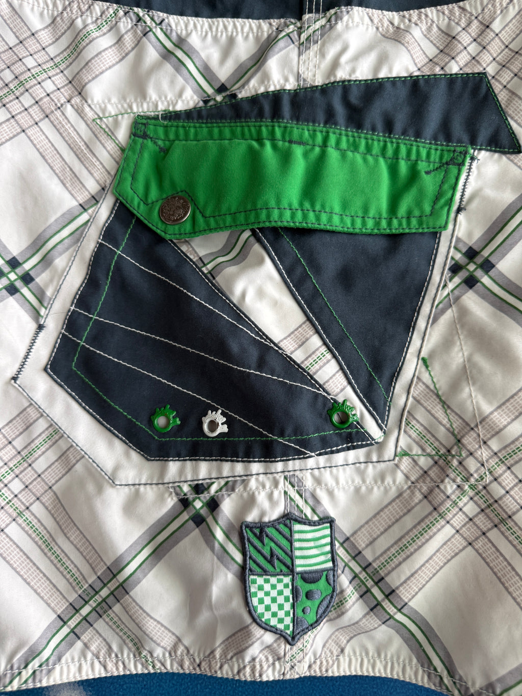 Y2K Quiksilver Plaid Boardshorts size