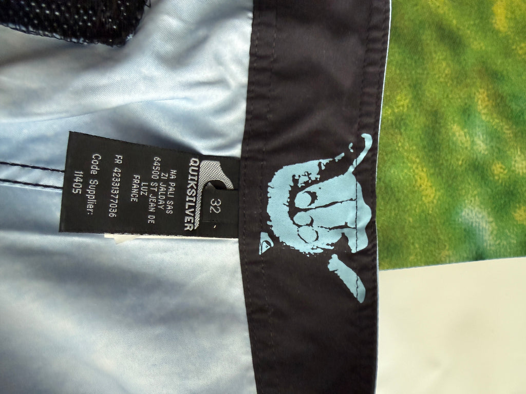 Quiksilver Y2K Boardshorts size 32